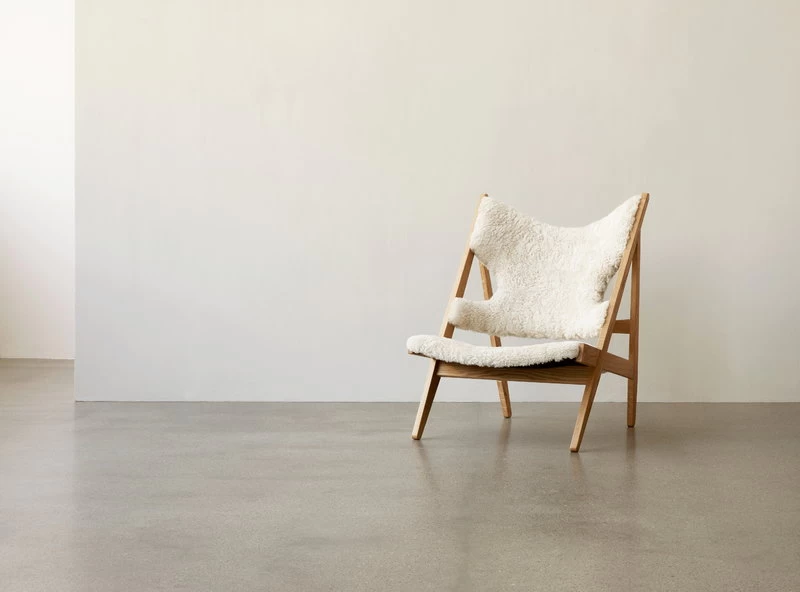 MENU Knitting Chair, Oak - Nature Sheepskin 4 MENU Knitting Chair, Oak - Nature Sheepskin - Image 4
