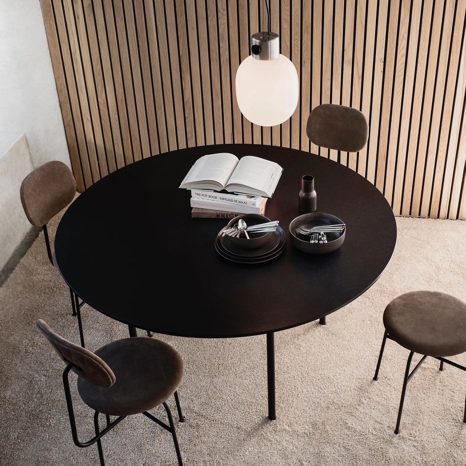 Snaregade Dining Table Round By Menu 2 Snaregade Dining Table Round By Menu - Image 2