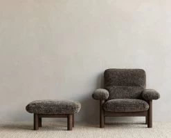 MENU Brasilia Ottoman, Dark Stained Oak - Root Sheepskin 10 MENU Brasilia Ottoman, Dark Stained Oak - Root Sheepskin -Furniture Deals Store MENU Brasilia Lounge Chair Brasilia Ottoman Gravel Rug 4