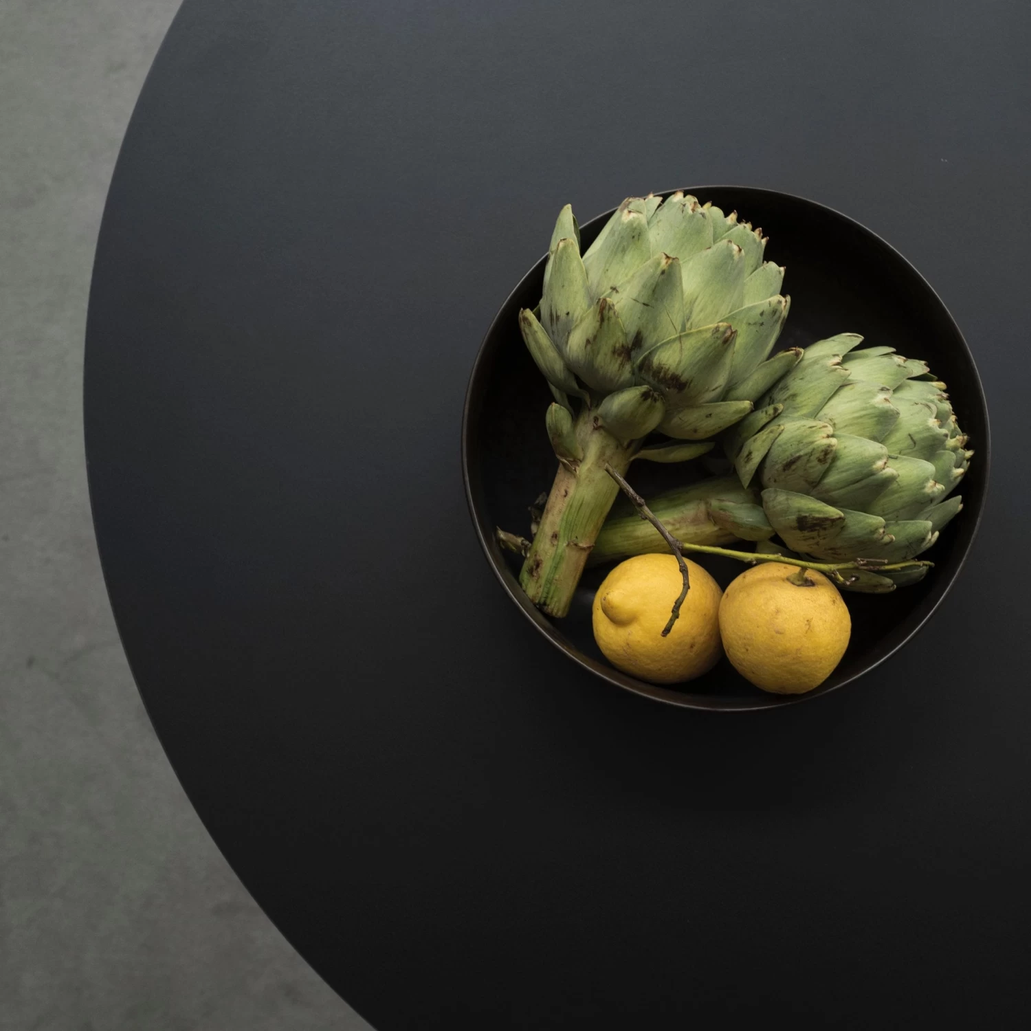 Snaregade Dining Table Round By Menu 3 Snaregade Dining Table Round By Menu - Image 3