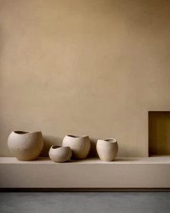 MENU Plantas Planter, 32 Cm, Ivory 10 MENU Plantas Planter, 32 Cm, Ivory -Furniture Deals Store MENU Plantas Planter 8 2023 1