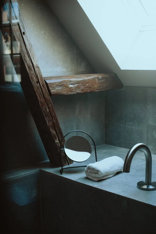 MENU Nimbus Table Mirror, Bronzed Brass 2 MENU Nimbus Table Mirror, Bronzed Brass - Image 2