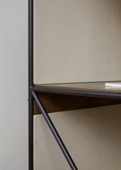 MENU Zet Storage System, H114, Black Steel - Dark Stained Oak -Furniture Deals Store Zet storage back panel valkoinen 3 VS 1