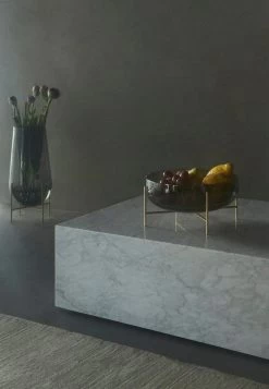 MENU Échasse Vase, Large, Smoke 9 MENU Échasse Vase, Large, Smoke -Furniture Deals Store echasse menu12 1